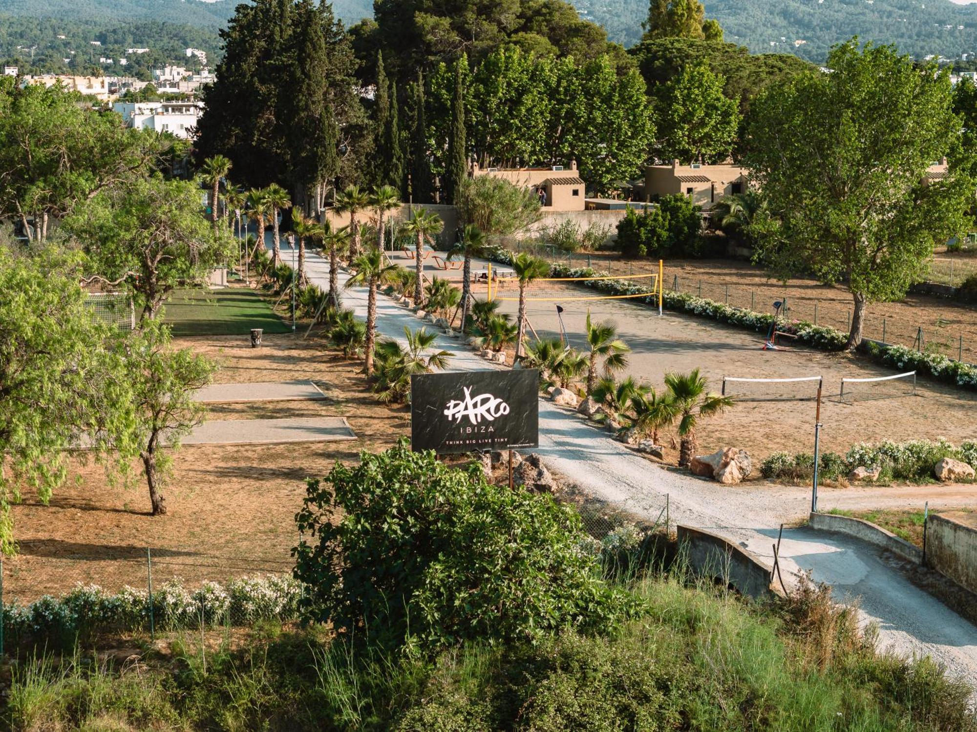 Parco Ibiza, By Est 1961 3*