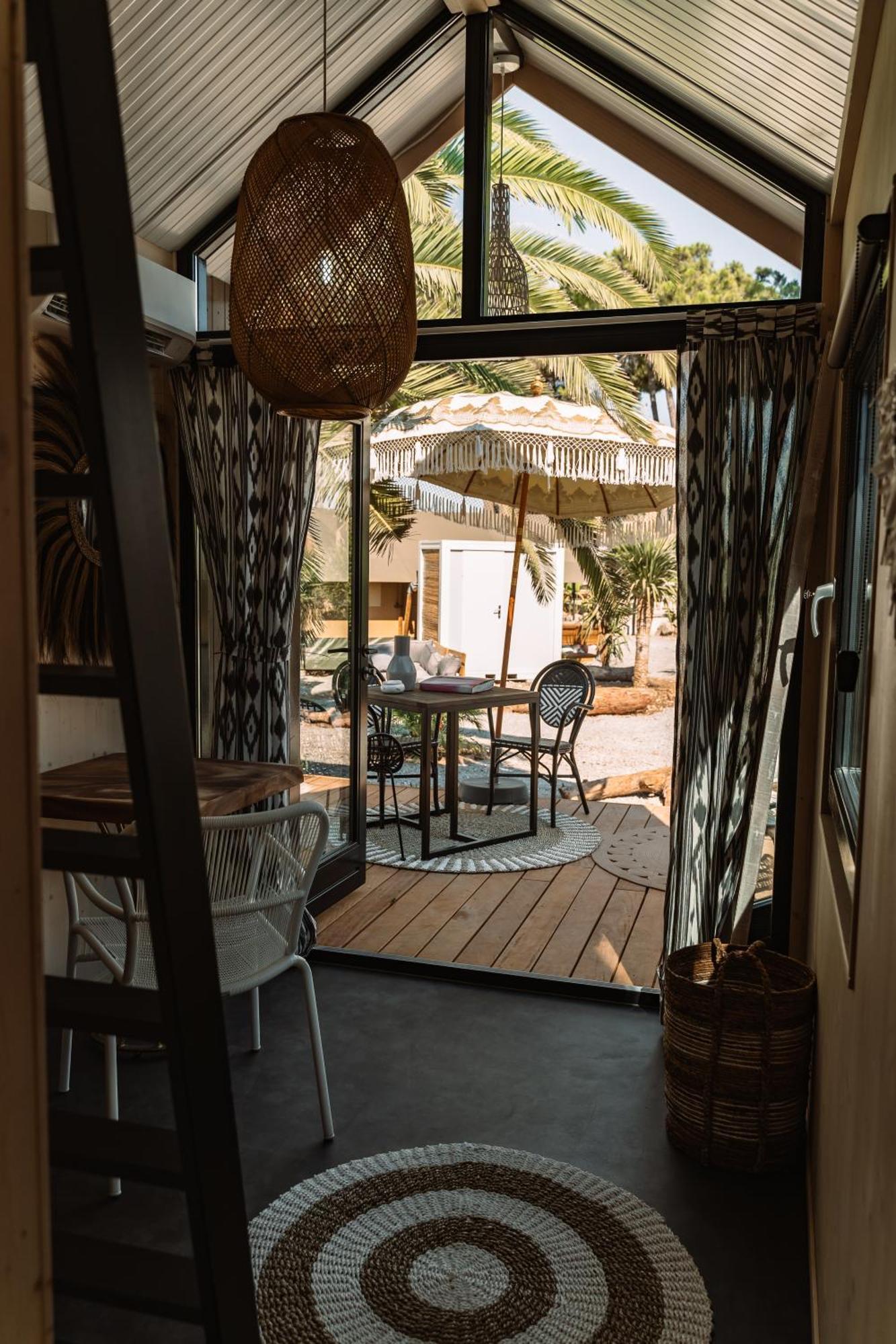 Parco Ibiza, By Est 1961 3*
